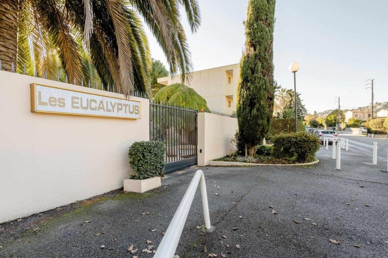 Spacious Apartment At A 5 Min Walk From The Beach Antibes Bagian luar foto