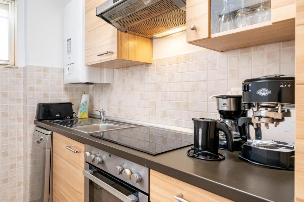 Spacious Apartment At A 5 Min Walk From The Beach Antibes Bagian luar foto