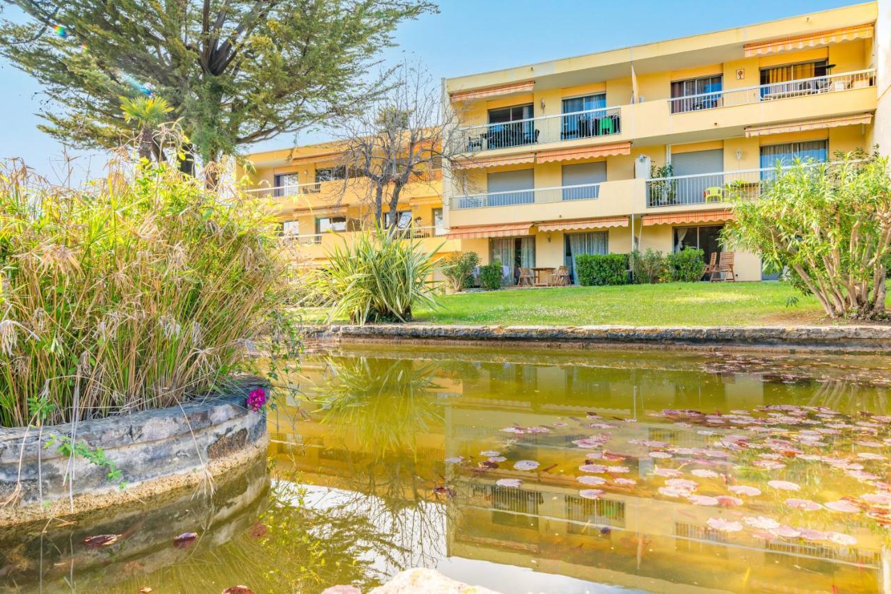 Spacious Apartment At A 5 Min Walk From The Beach Antibes Bagian luar foto